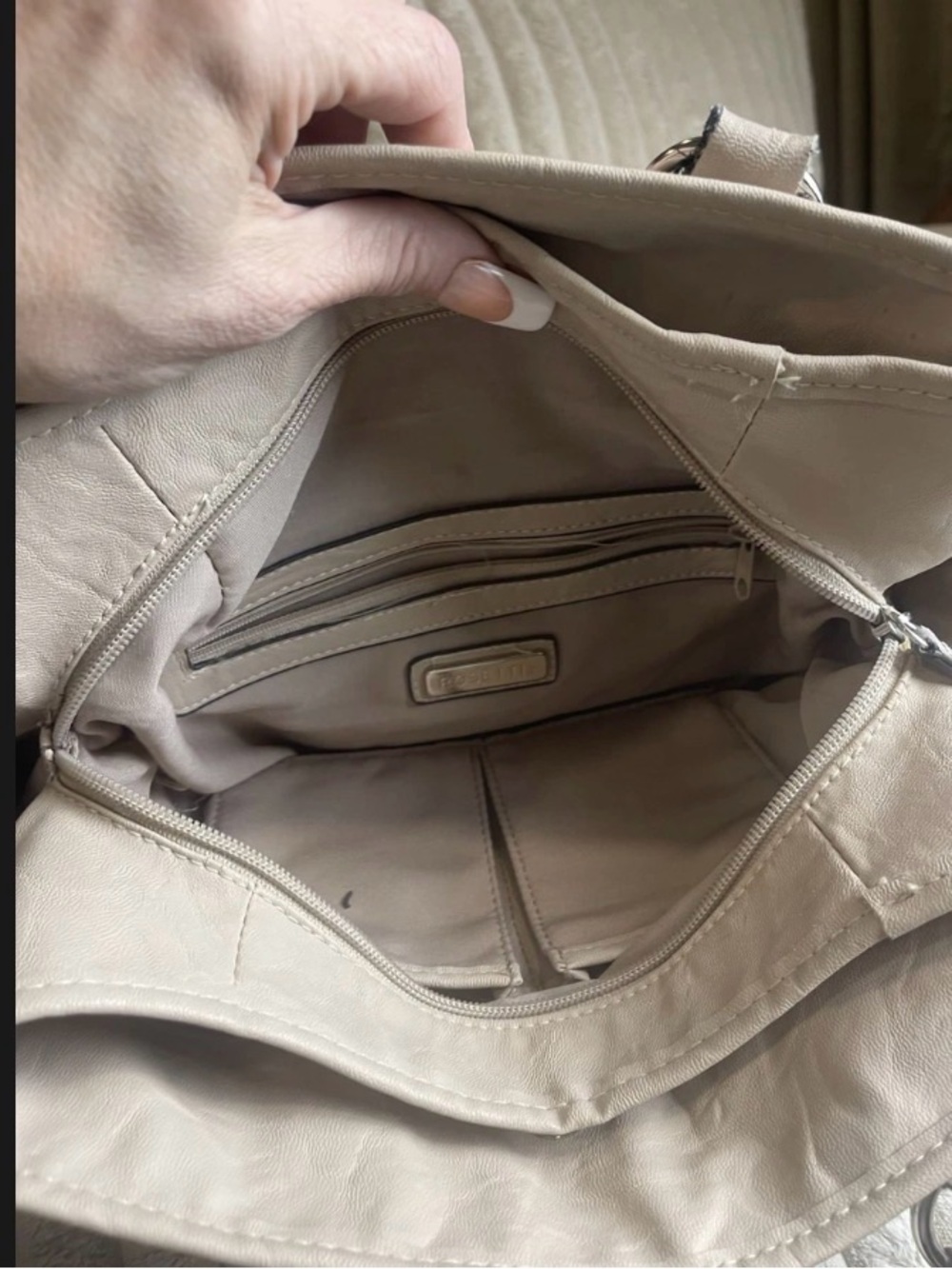 Rosetti Pebbled Leather Shoulder Bag Tote Ivory Silver Hardware Front Pockets - Picture 9 of 9
